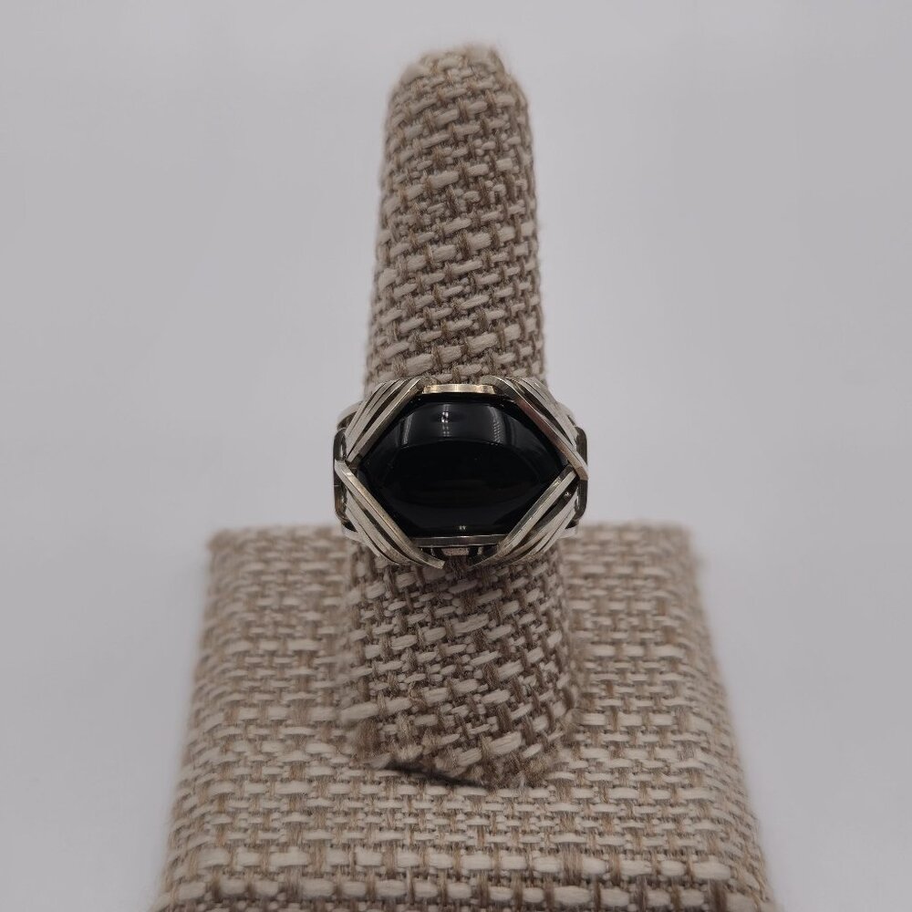 Size 8.5 Sterling Silver Hand Wrapped Wire Black Stone Ring A1927